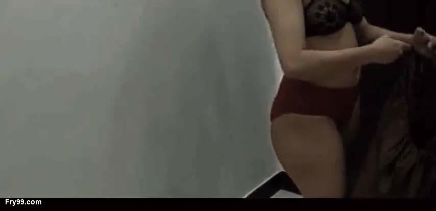 Hot sexy Muslim girl wearing his clothes and also enjoyed it