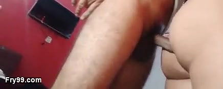 Girl friend k Sath sex krty hwe gannd mar di