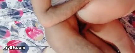 Girl friend k Sath sex krty hwe gannd mar di