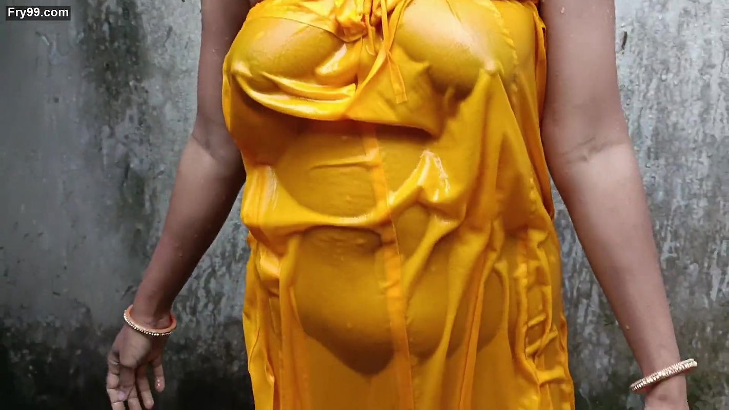 Hot Sexy Riya Ki Nahane Ki Video