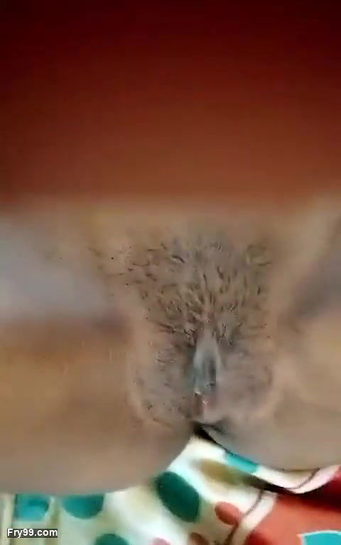 Desi virgin girl first time fucking pussy