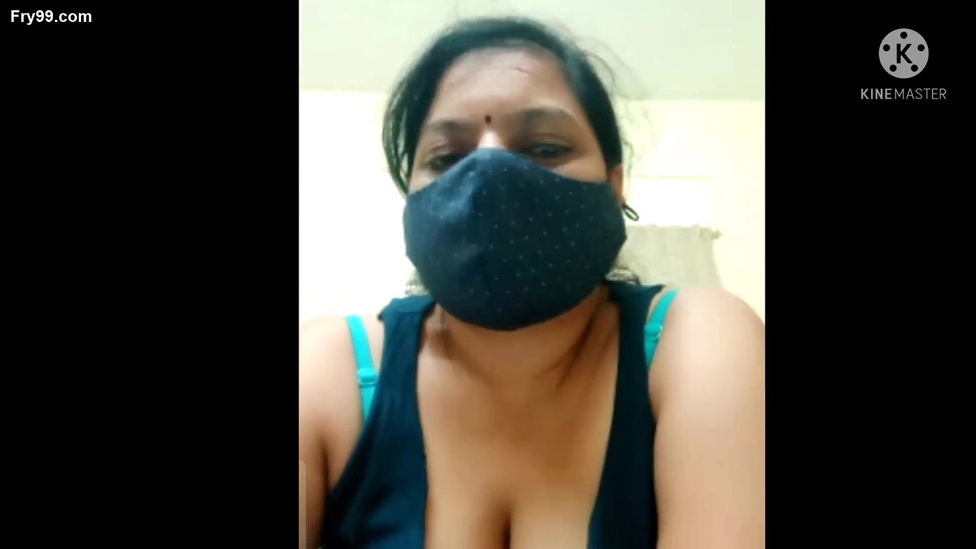 Desi Marathi aunty sex video call for her boyfriend