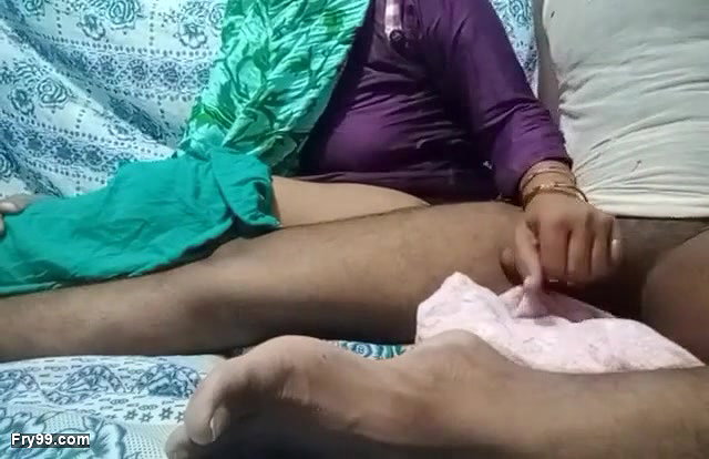 Dasi boy and girl sex in the room 2521