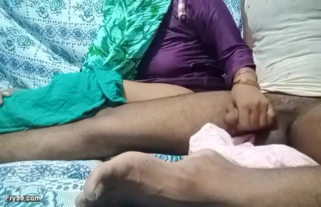 Dasi boy and girl sex in the room 2521