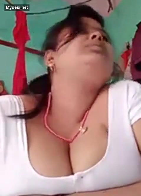 Desi big boobs bhabi