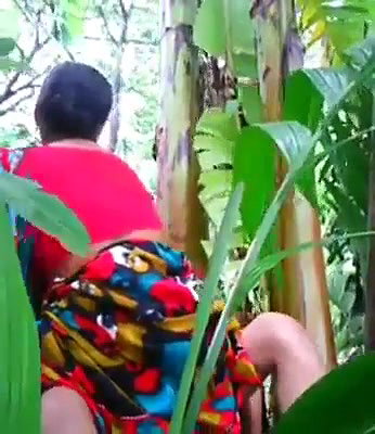 Bhabhi riding in jungle