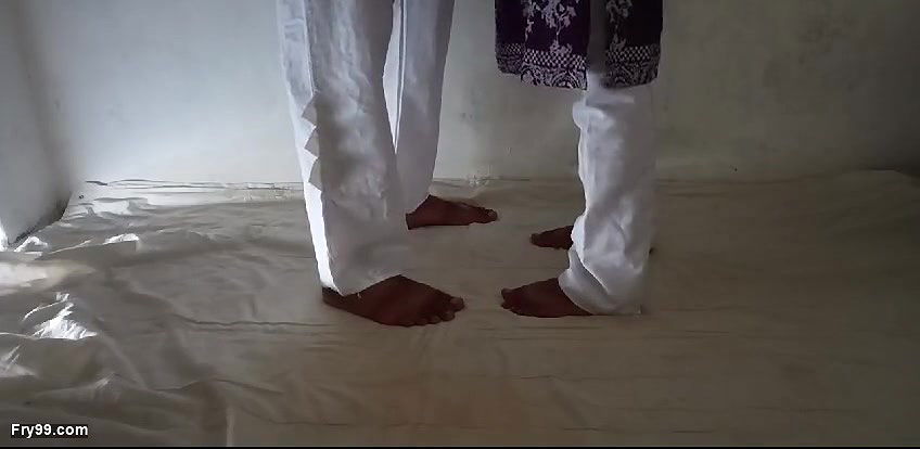 Aunty enjoy from isb