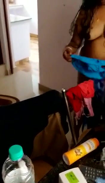 Desi Aunty Caught Nue aftrbath