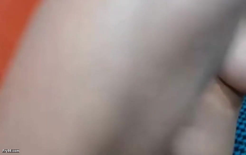 Abeeha bhabhi ne phuddi dekha di