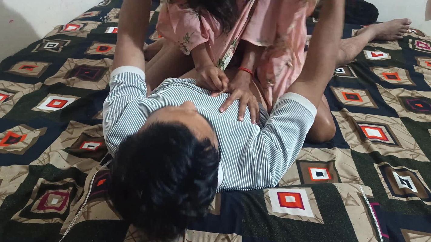 Mere husband ne muje pela