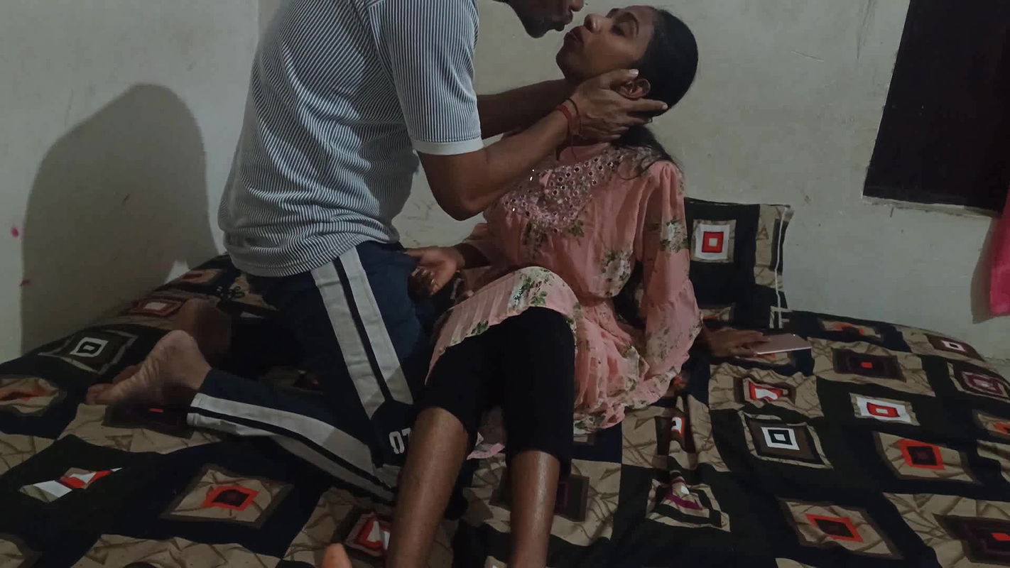 Mere husband ne muje pela