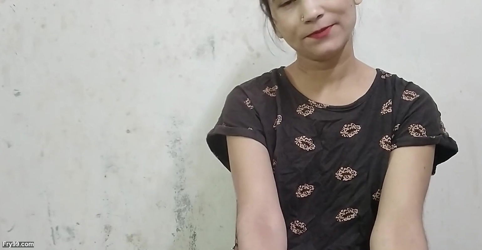 Bhabhi ko jabar dasti pakde ke pela