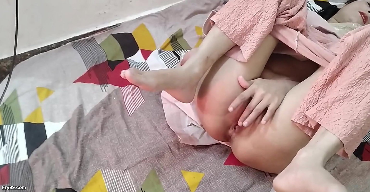 Eid ke den step brother ne meri chut maari