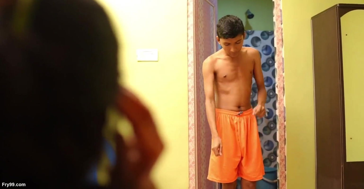 Beautiful Horny Stepmom Sex!