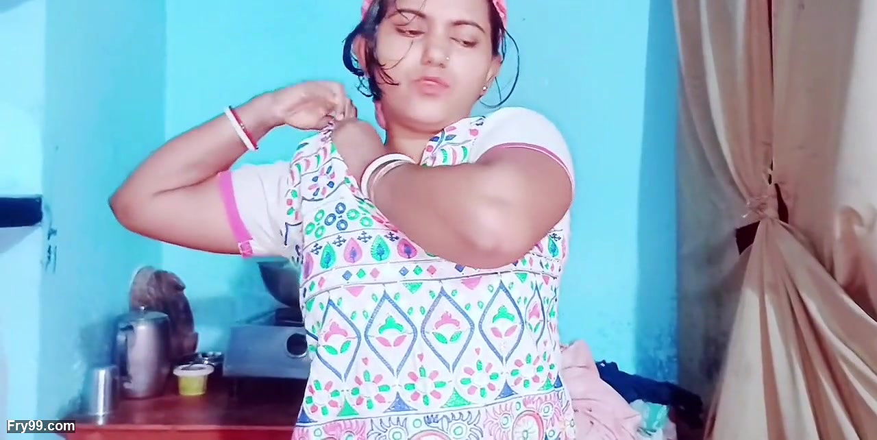 my roommate me hard in missionary then pull my hair while in while works