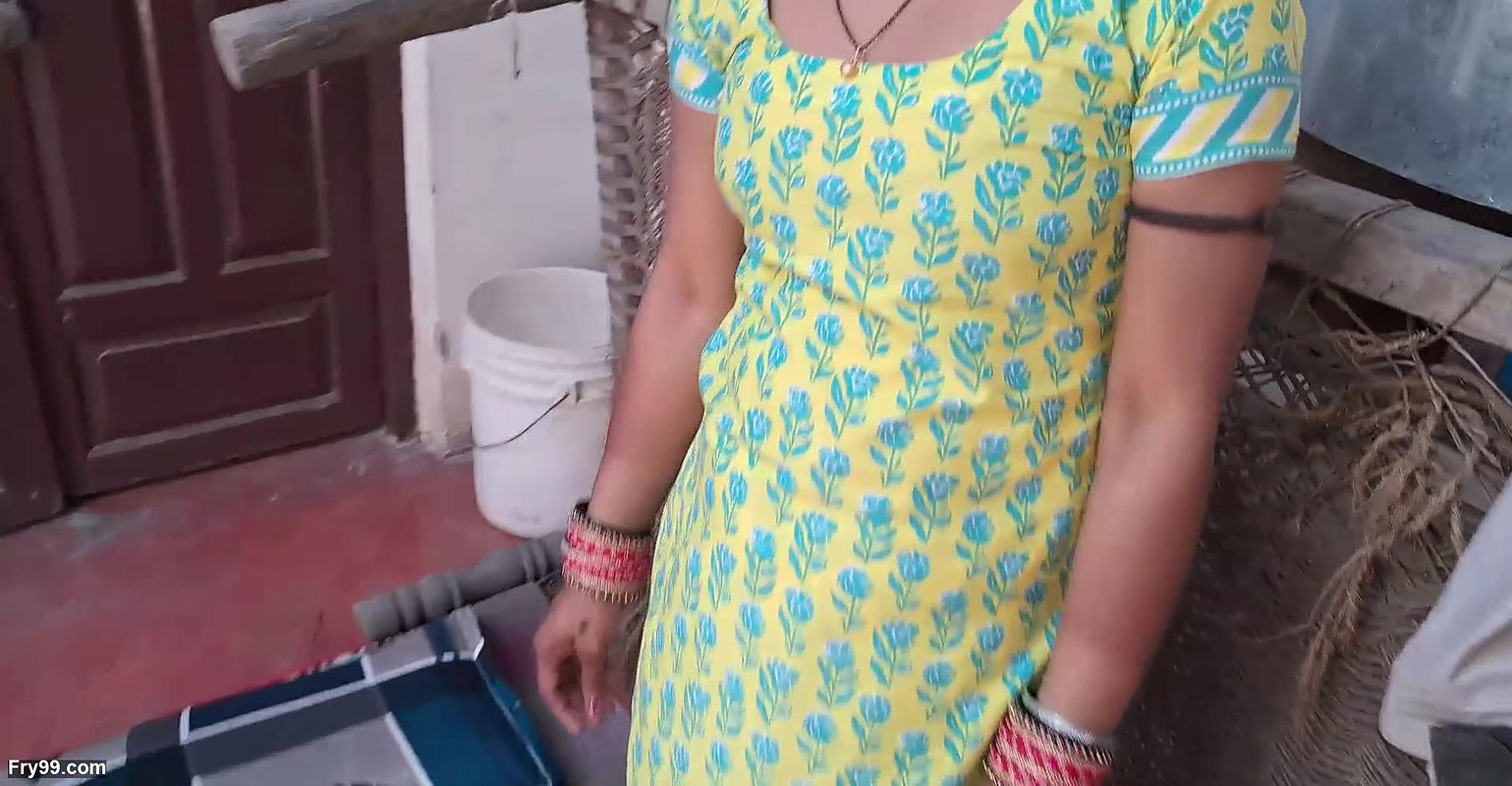 My Neighbour Friends Wife Come My Home Secretly For Me And Give A Best Blowjob Make Cum In Her Mouth To My Desi Thick Dick