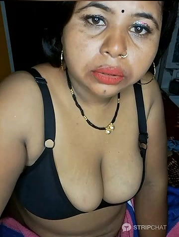 TINA bhabhi1 Getting Full & Fingering on StripChat Live with FACE