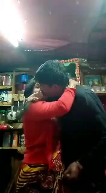 Hot Indian Milf Aunty Blowjob