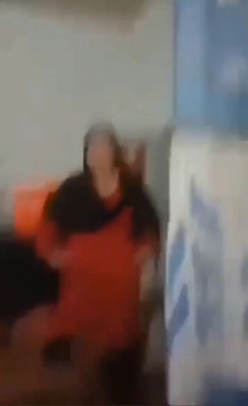 Pathan Wife Showing Ass and Pussy