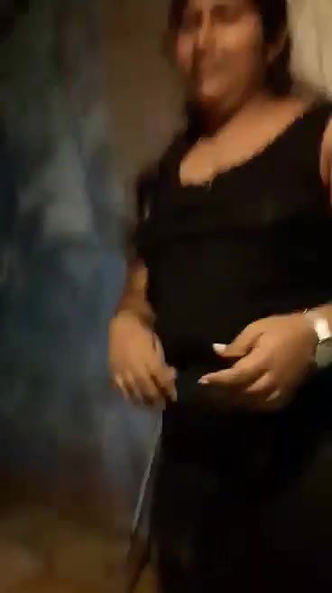 Desi Chubby Girl Nude Captured By Lover