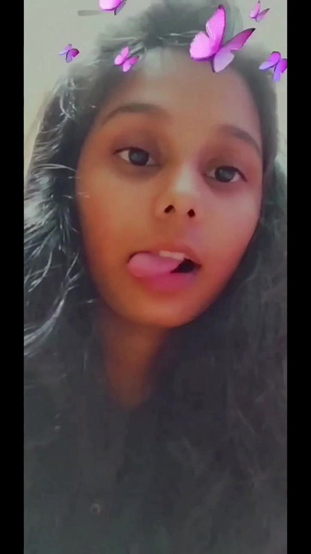 Indian BTS Fangirl showing boobs to bf