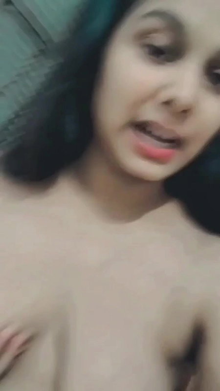 Indian BTS Fangirl showing boobs to bf