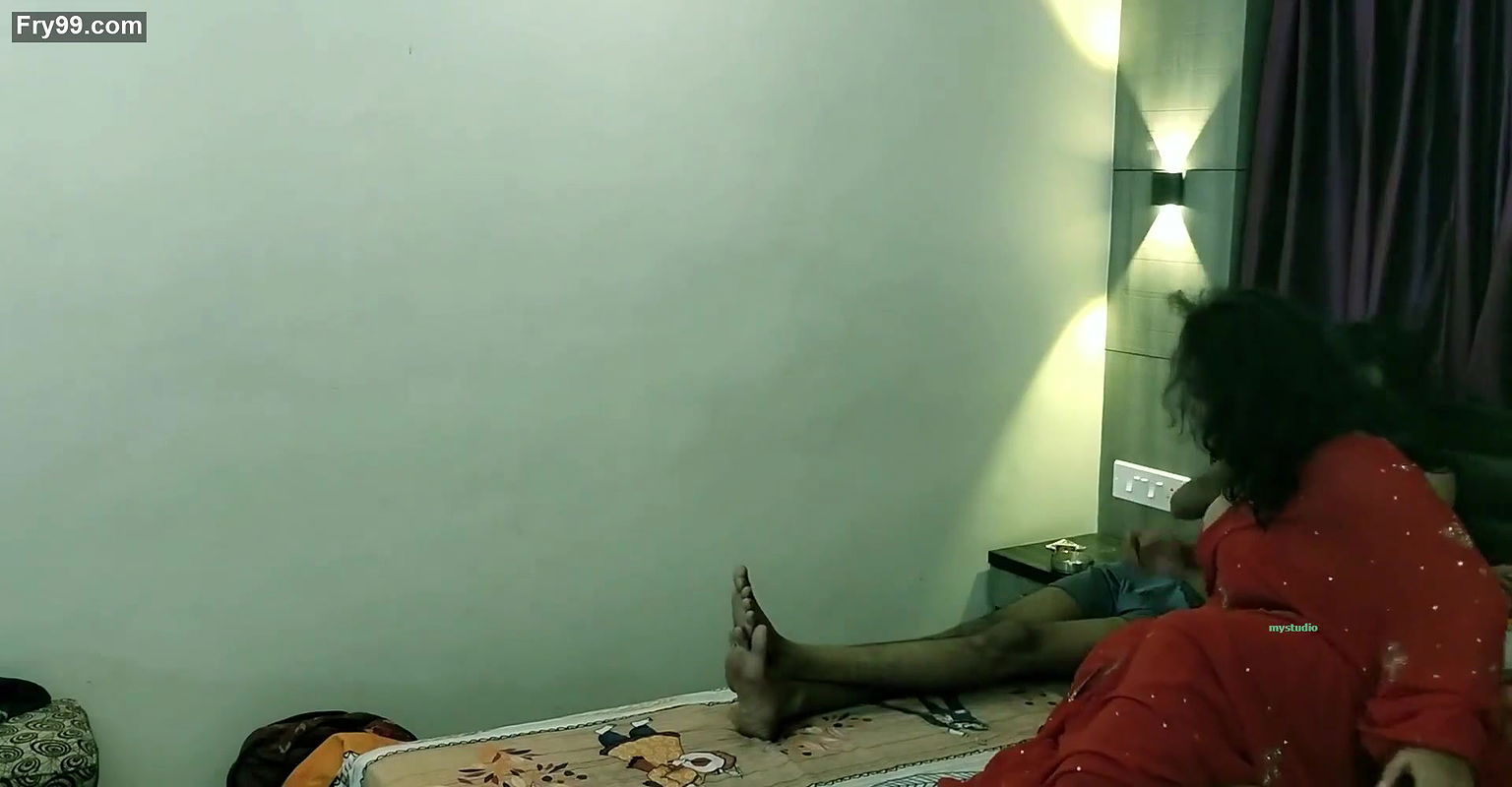 Indian hot beautiful stepmom XXX hot sex with teen son!!