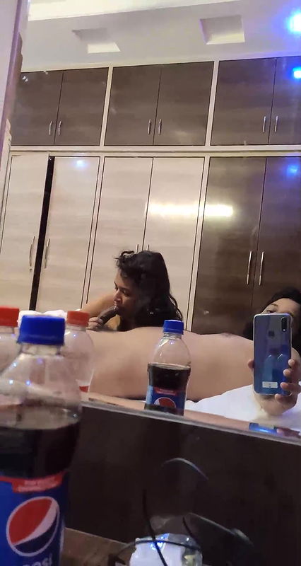 Super Hot Indian Girl Blowjob and Ridding Lover Dick