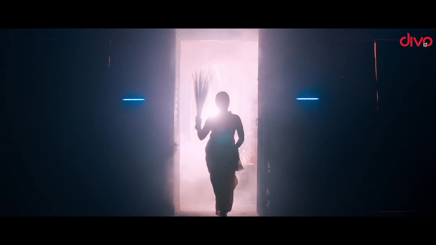 Dusky Raw Milf Uma Aunty Hot Navel Seductions, Hip Show Sexy Scene – Andhra Mess