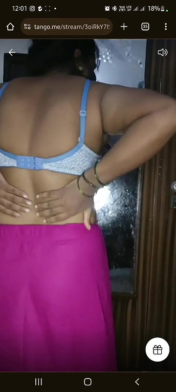 Tamil wife Ammu STRIPCHAT