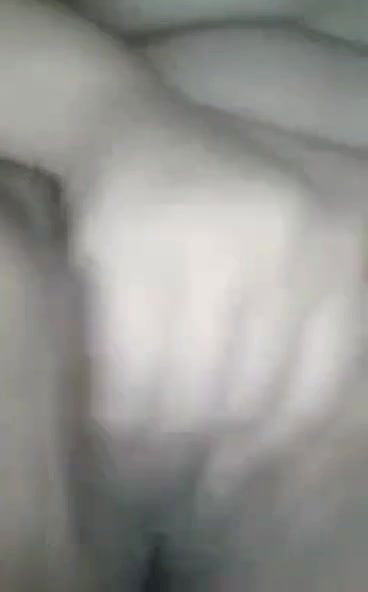 Beautiful Unsatisfied Paki Bhabi Fingering