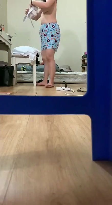 Girl’s Naked boobs and Ass captured while changing Bra panty