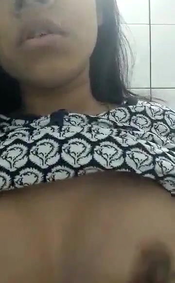 gf showing showing boobs