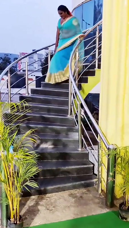 See through deep navel