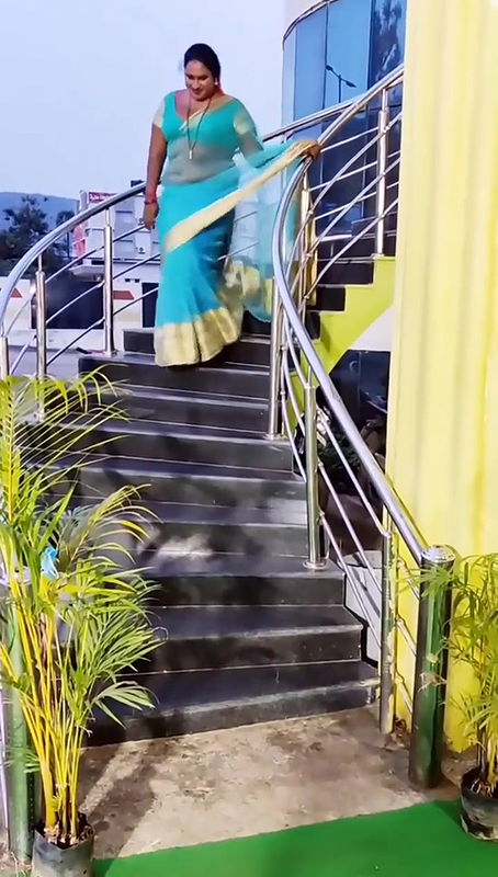 See through deep navel