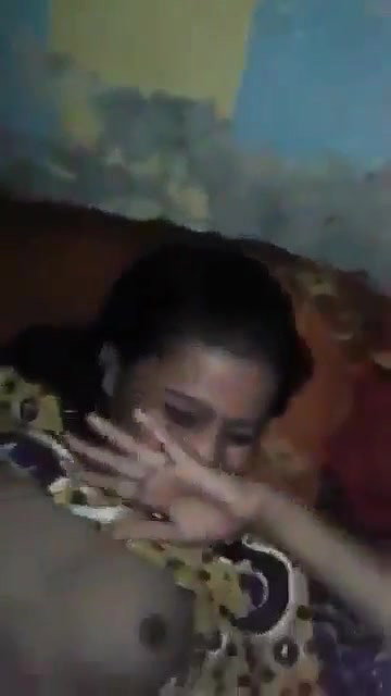 Cute bhabhi shaved pussy fucking