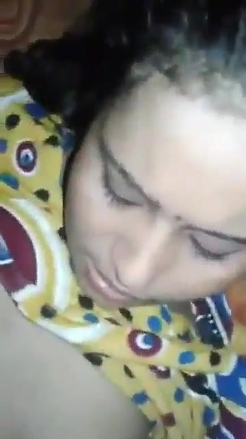 Cute bhabhi shaved pussy fucking