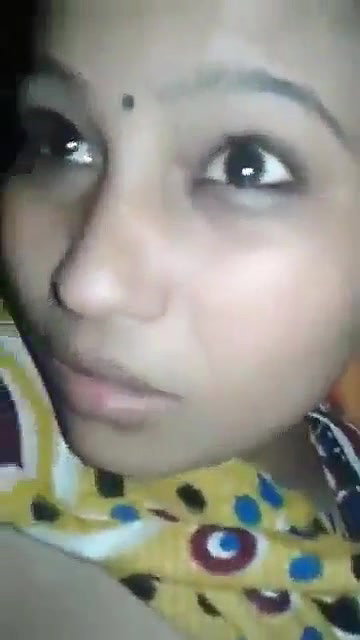 Cute bhabhi shaved pussy fucking