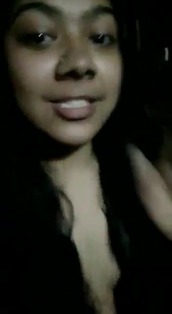Desi Sexy Girl Showing BanglaTalk