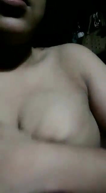 Desi Sexy Girl Showing BanglaTalk