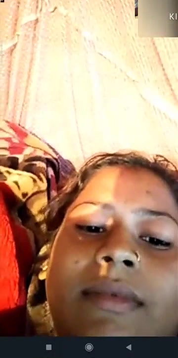 Waafiyah Desi Village Girl Shows Her Big Boobs