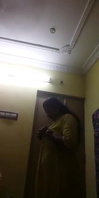 Cheater mature bhabhi nude captured