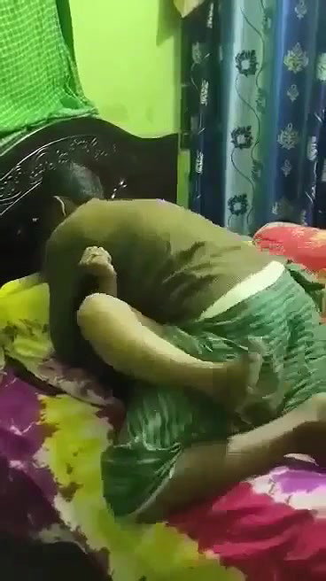 Desi Young Girl Fucking