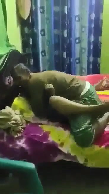 Desi Young Girl Fucking