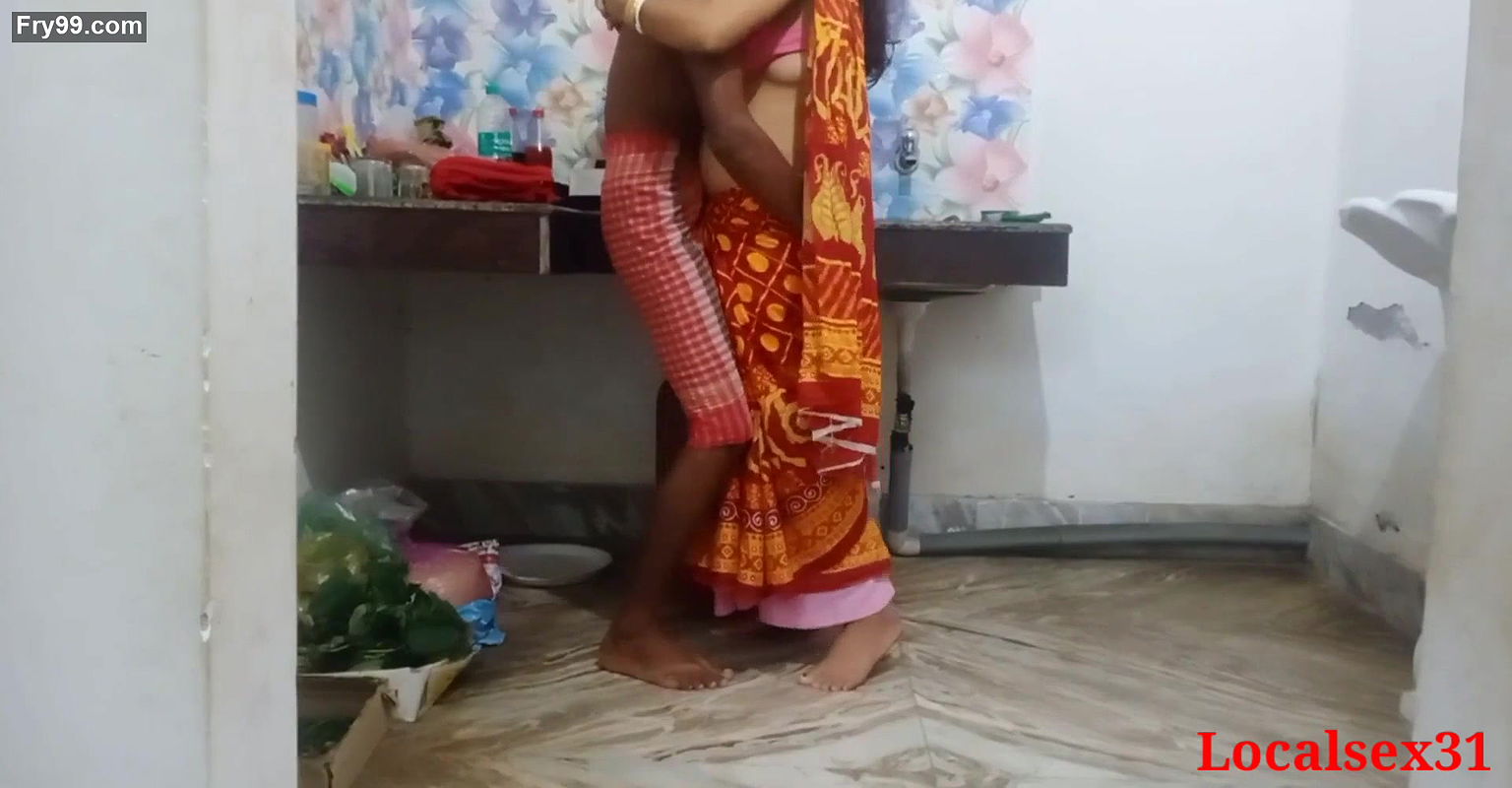 Local Indian Red Saree Wife Sex With Ranna Ghor