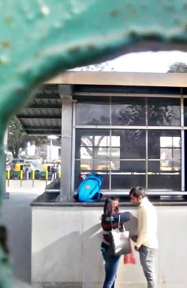 Superhot Couple getting vigrous blowjob in metro