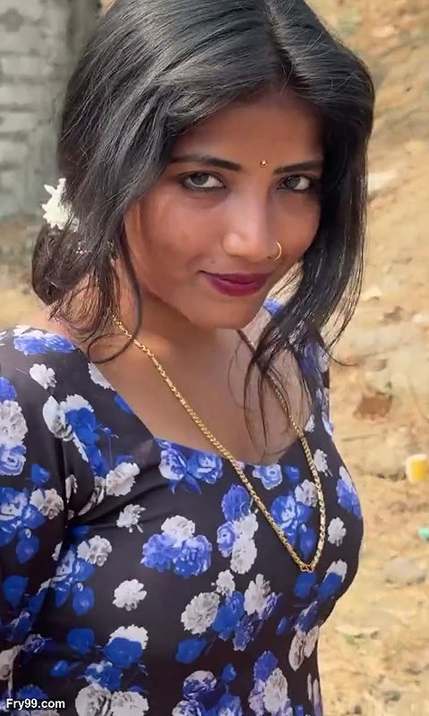 Tight Desi Bhabhi in by Devar in Hindi Audio