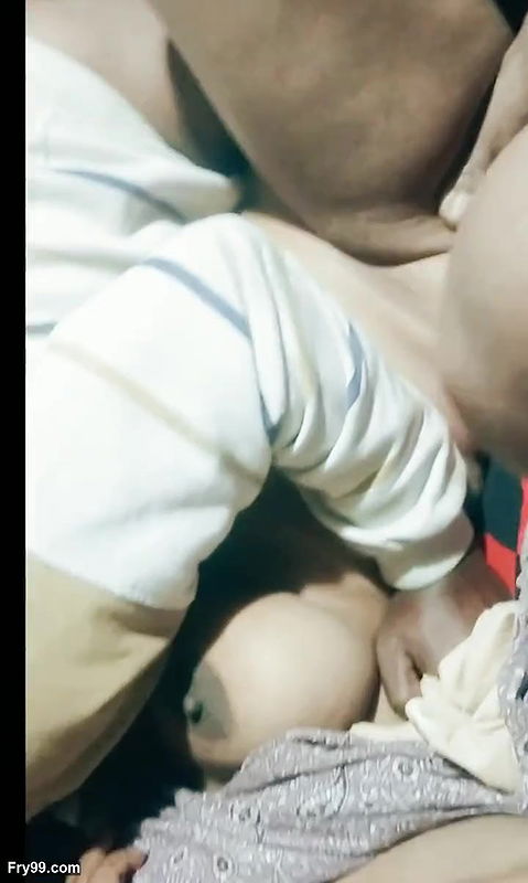 Sadia bhabi is fucking group