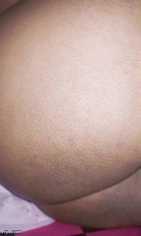 finggaring by sex toy