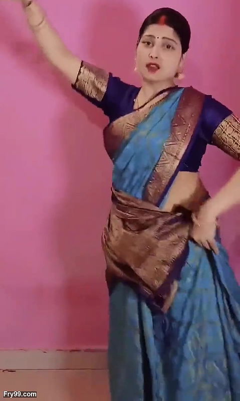 Cute School Girl First time – POV 22+ Indian Teen